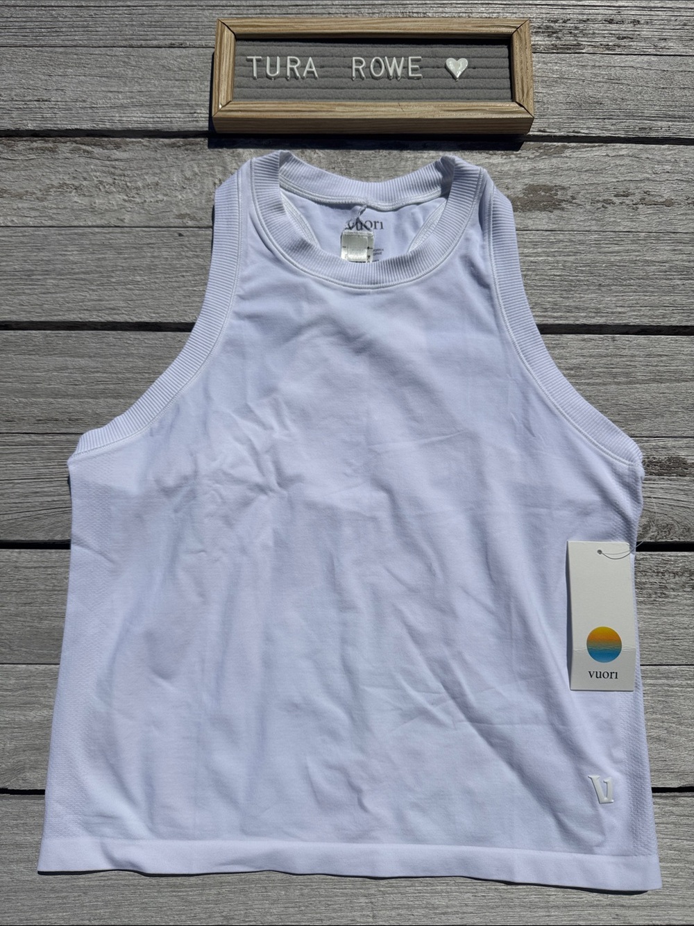 Vuori Surge Seamless Tank White Size Large NWT $58